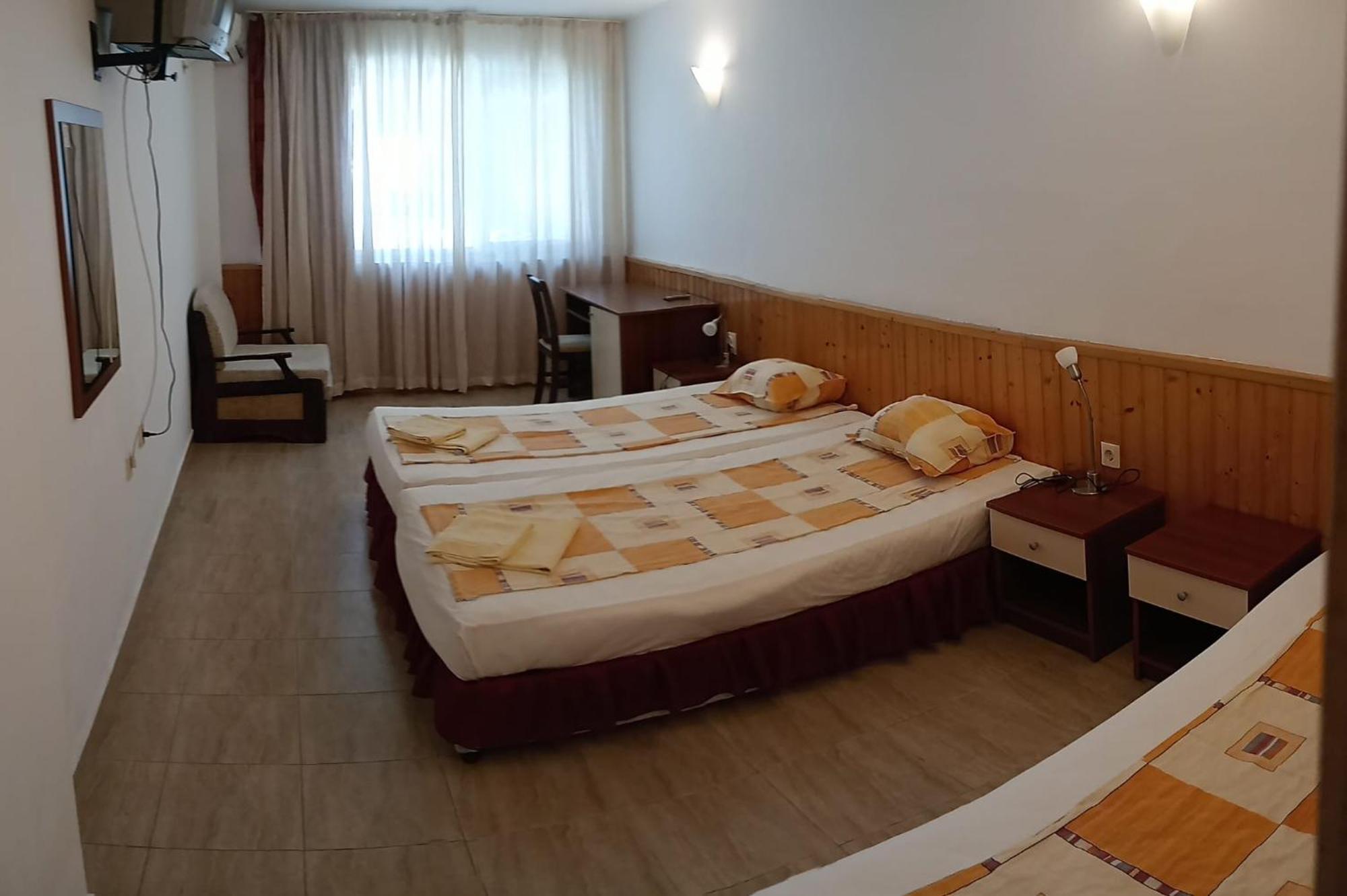 Family Hotel Primo 普里莫尔斯科 外观 照片